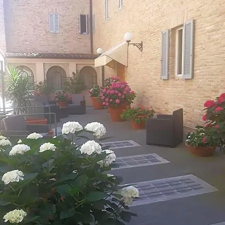 Madonna Di Loreto