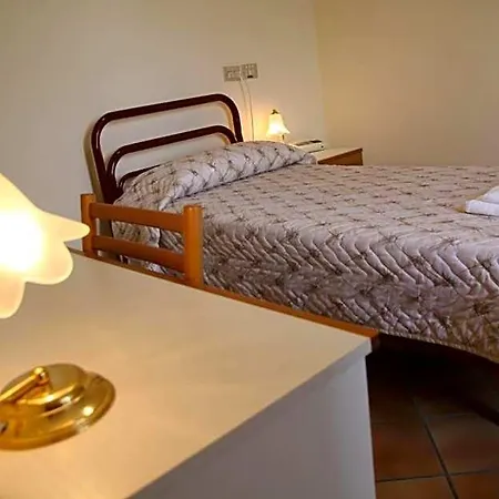 Hotel Madonna Di