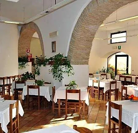 Madonna Di 3* Loreto