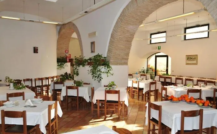 Madonna Di 3* Loreto